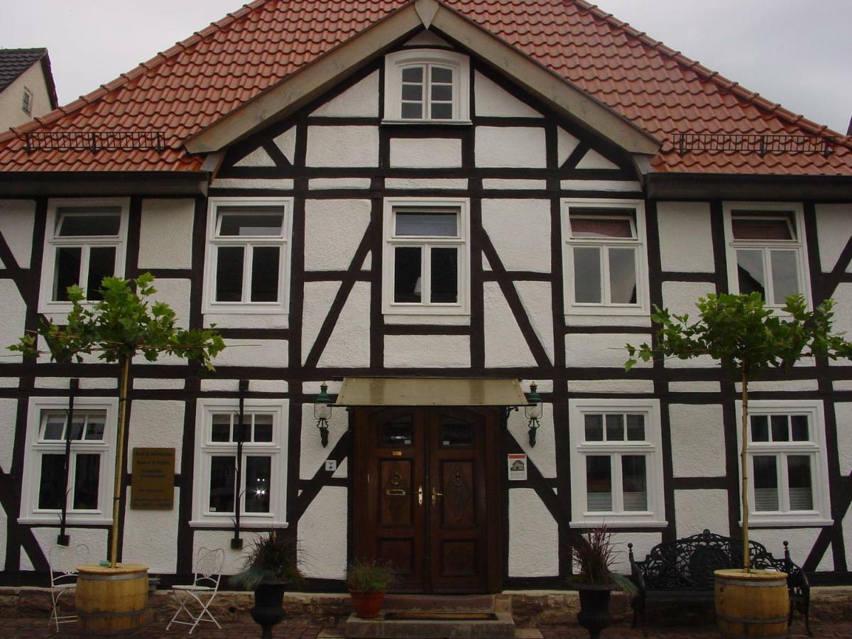 Robert'S Bed & Breakfast Helmarshausen Екстериор снимка